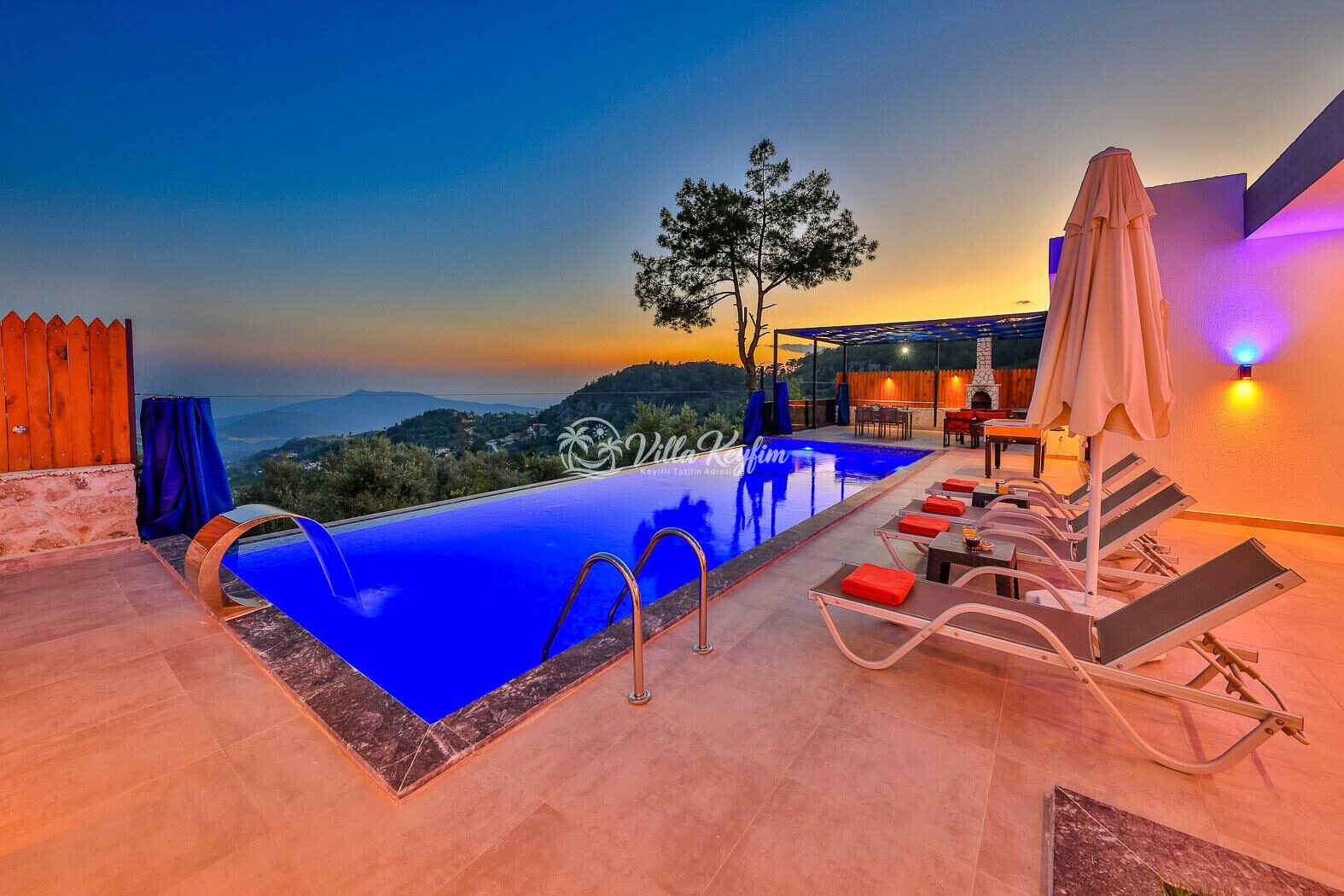 Villa Karnaval — 3