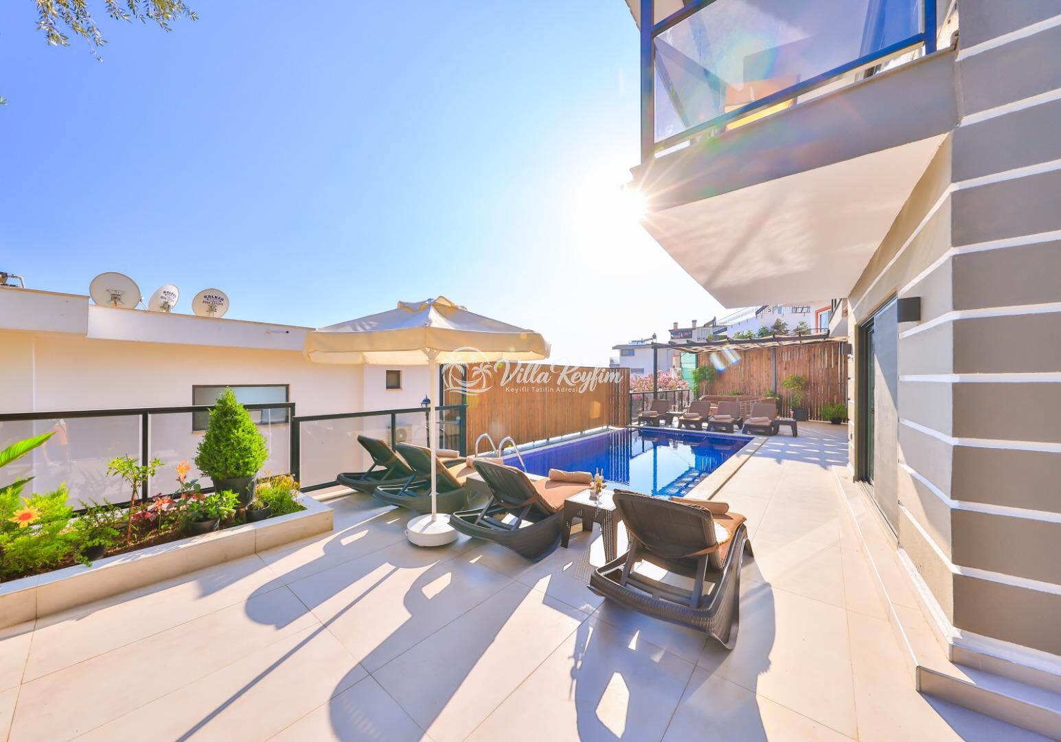 Villa Parle — 8