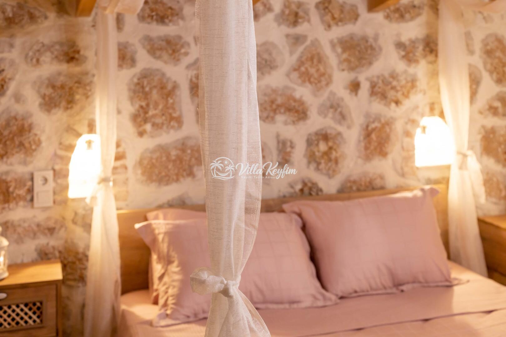 Villa Tiny Stone 1 — 80