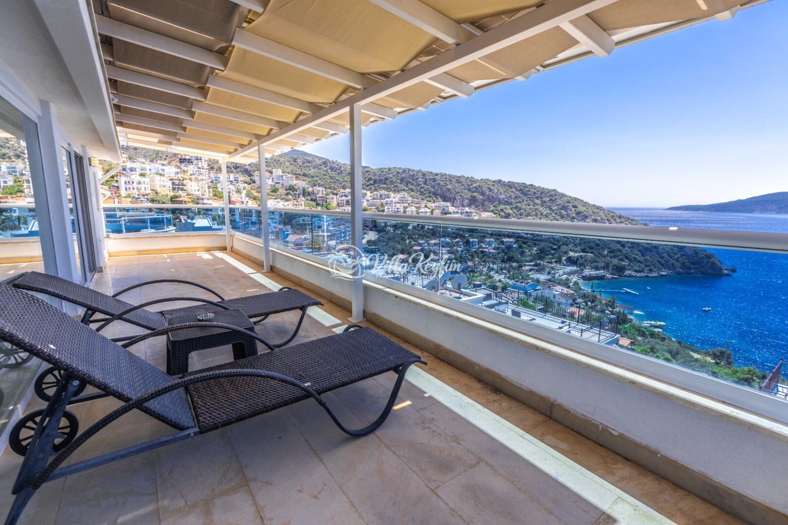 Villa Everes — 69