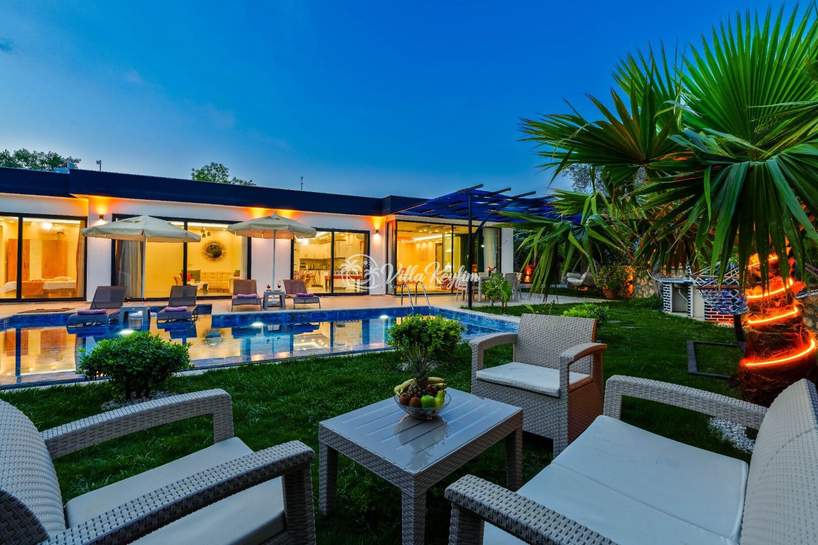 Villa Elena 1 — 20
