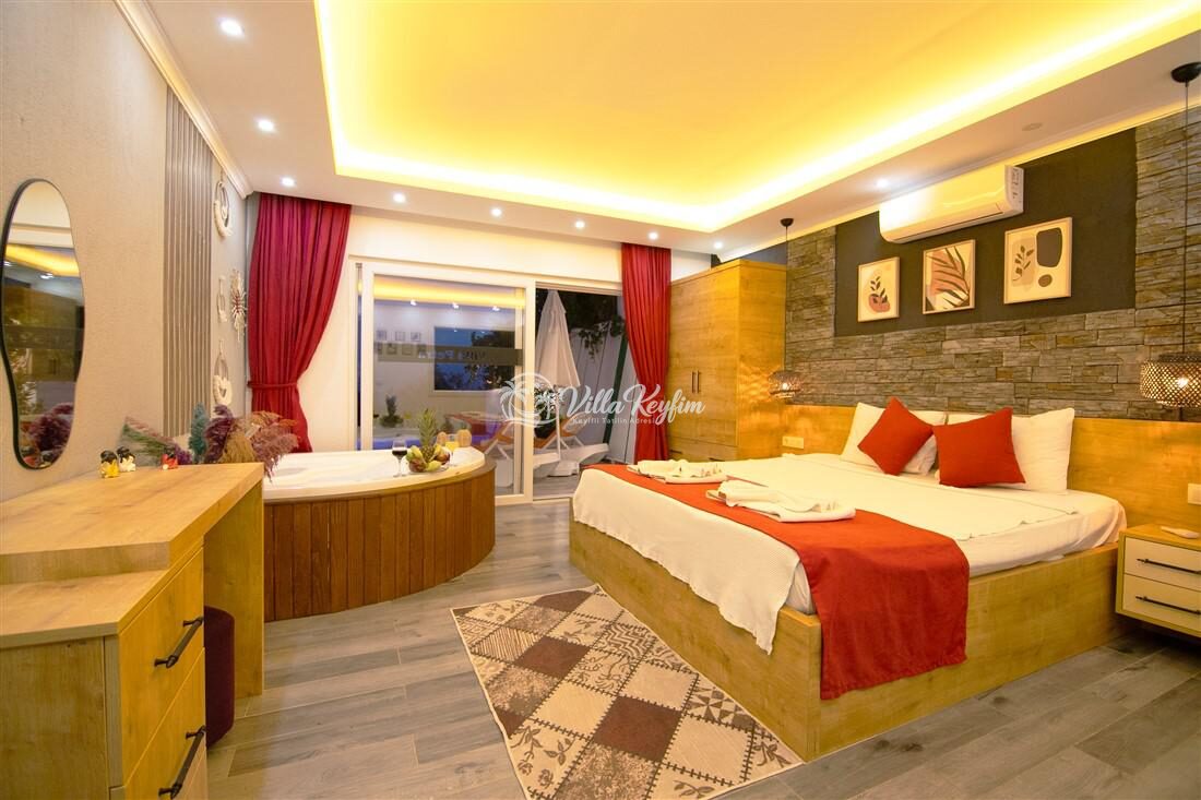 Villa Petra — 31
