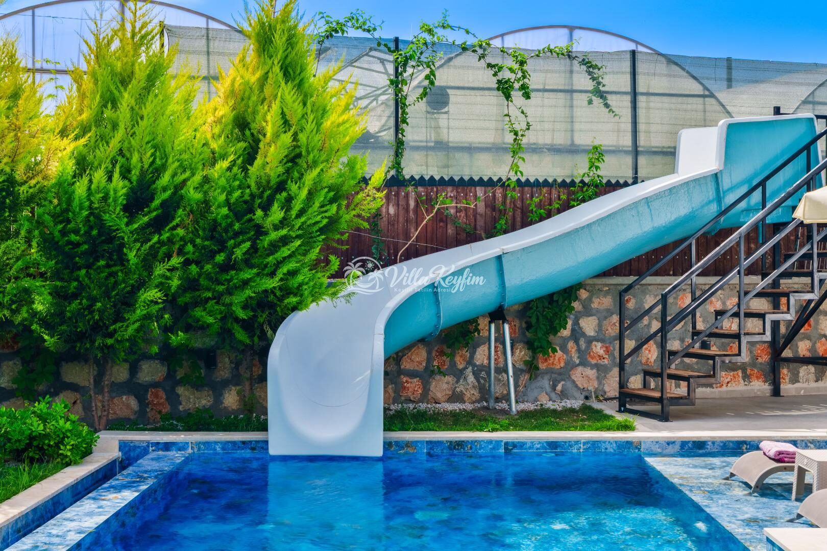 Villa Elena 1 — 38
