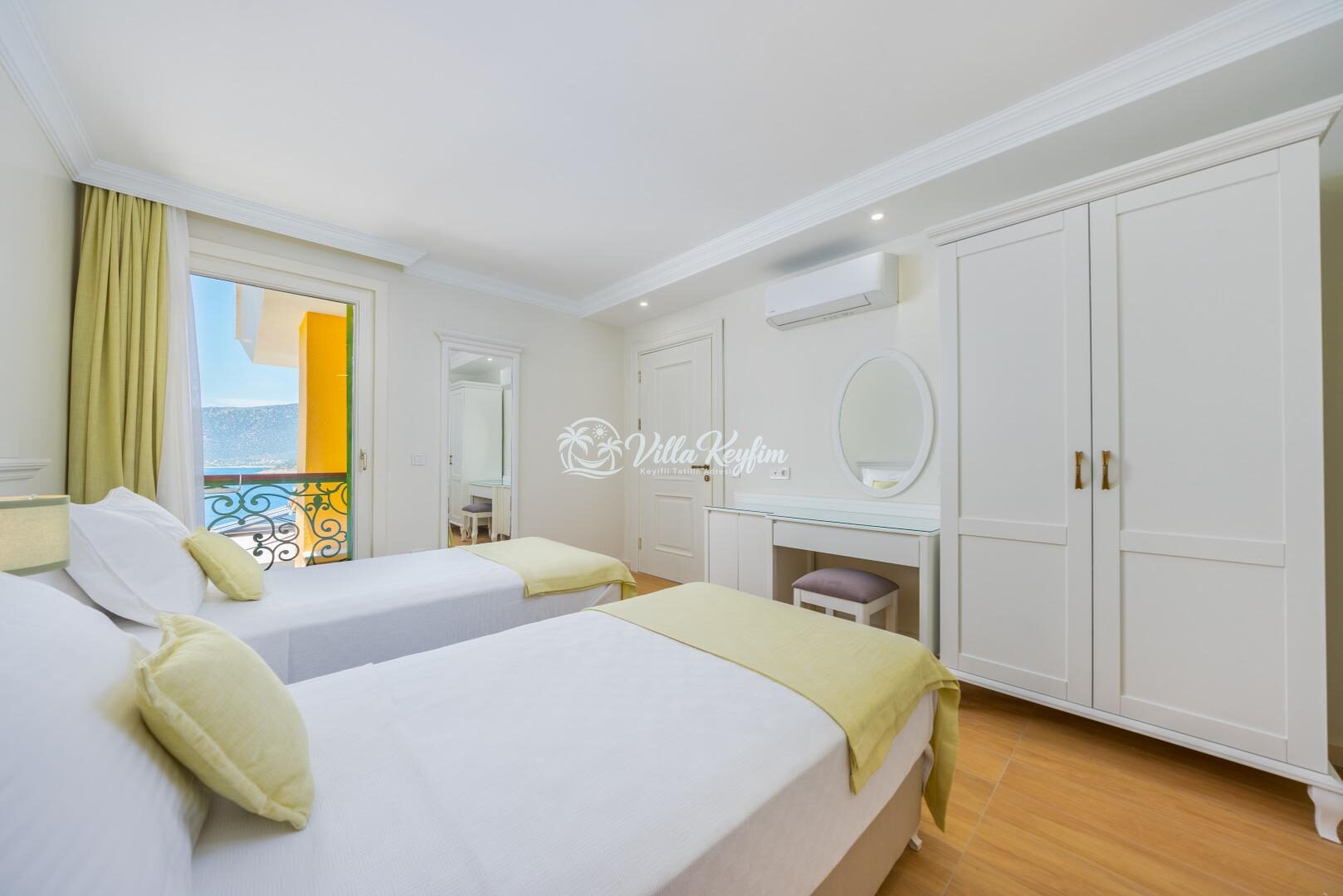Villa Grande — 65