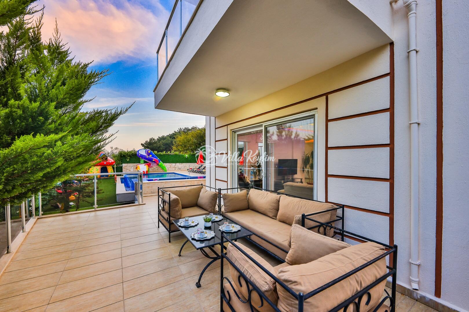 Villa Disney — 23