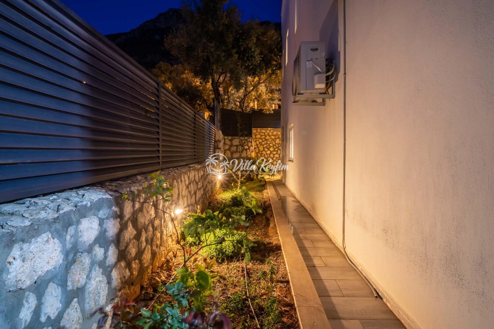 Villa Platos — 37