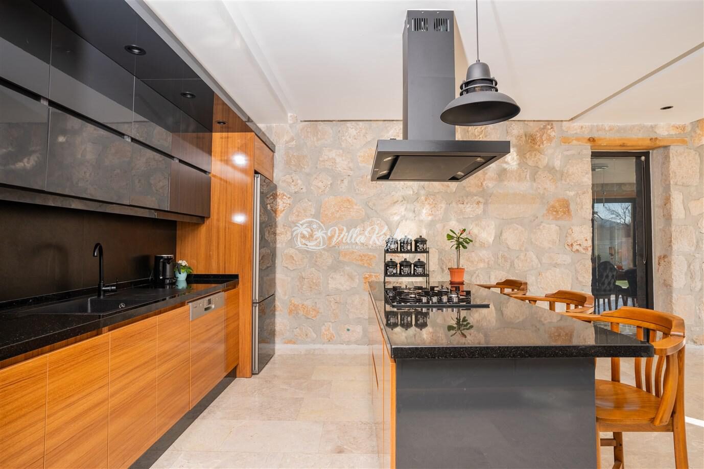 Villa Vip — 50