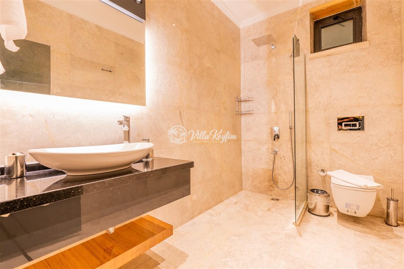 Villa Vip — 74