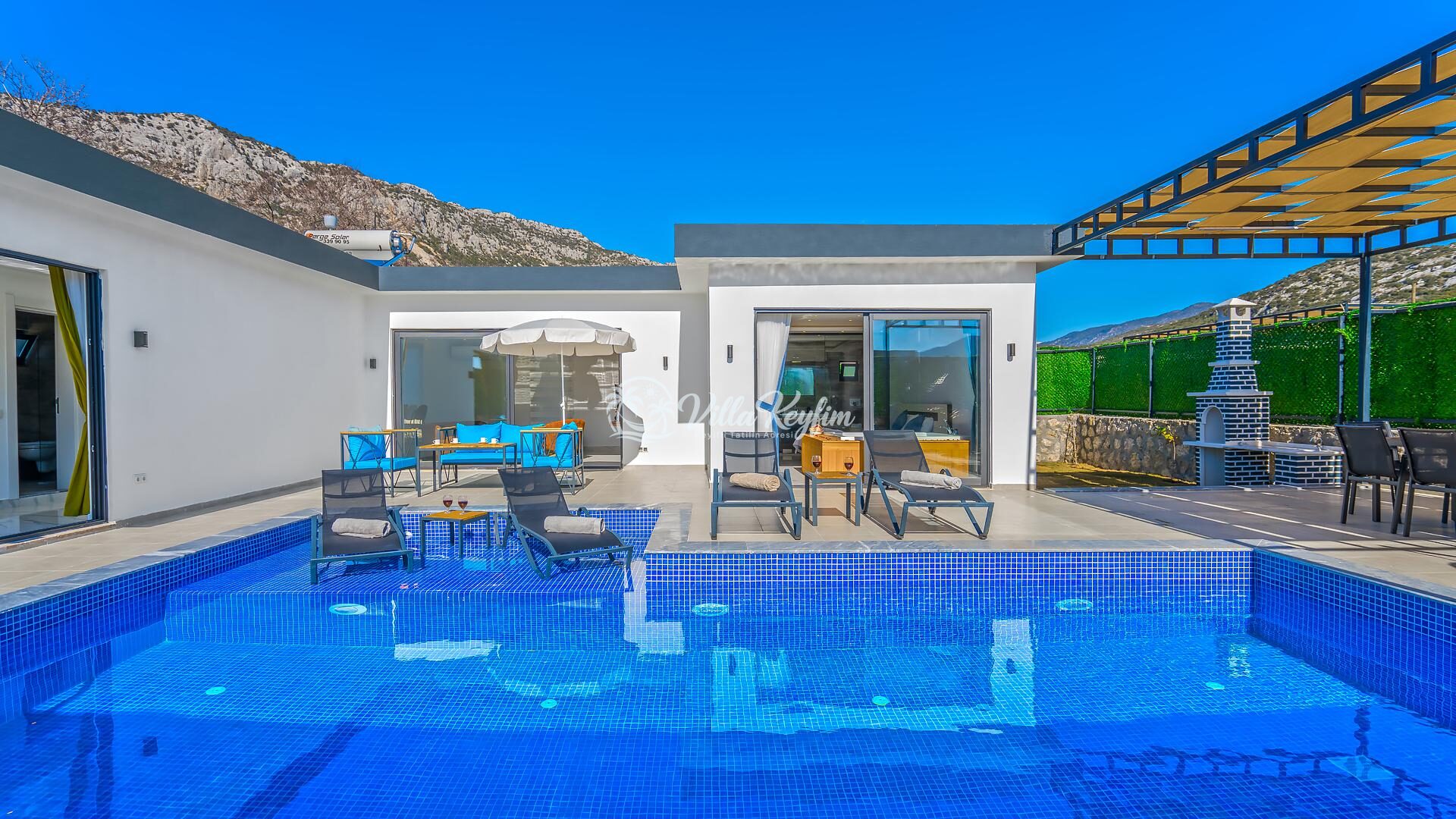 Villa Ortaç 4 — 11