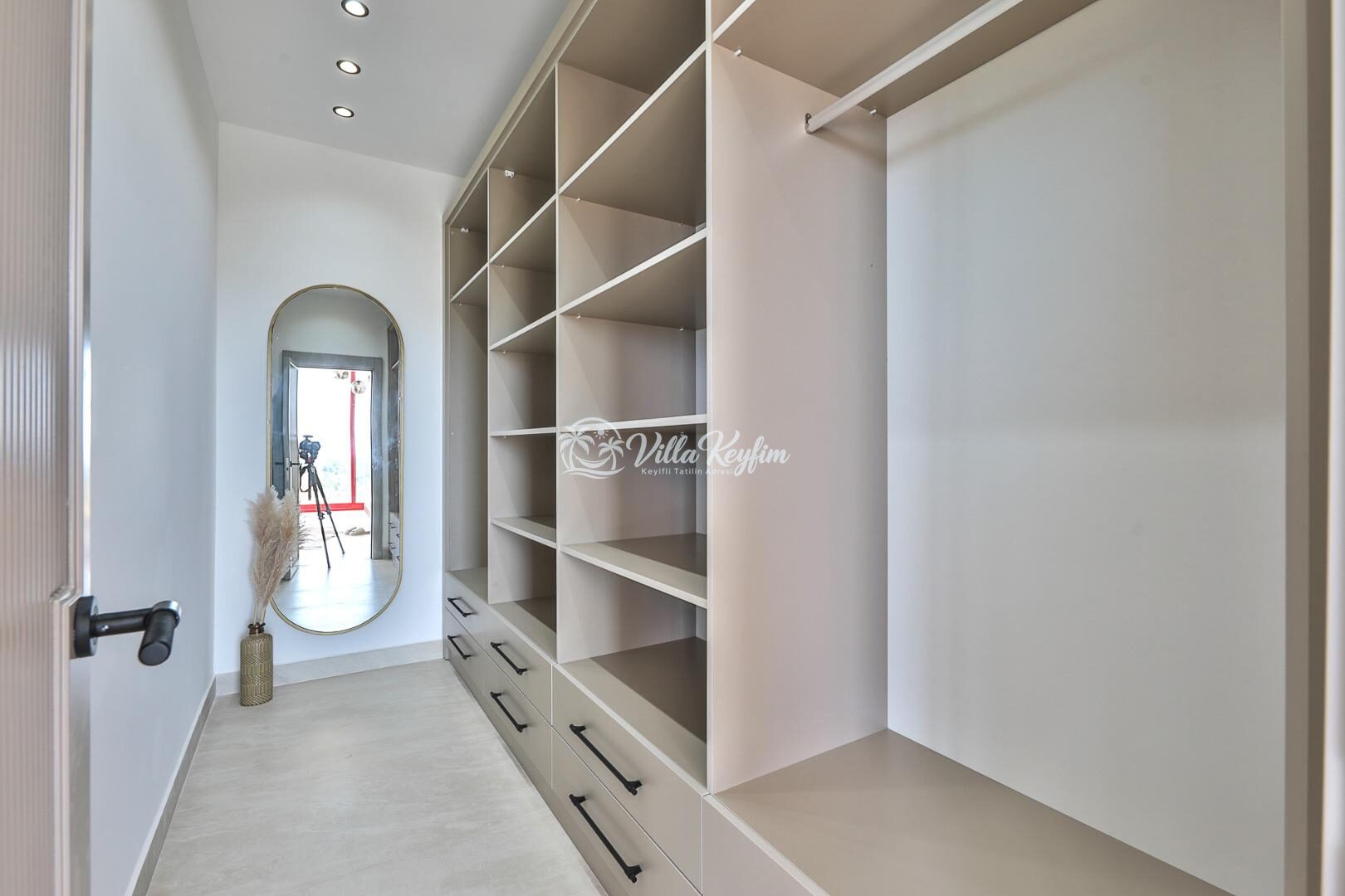 Villa Red Palm — 83