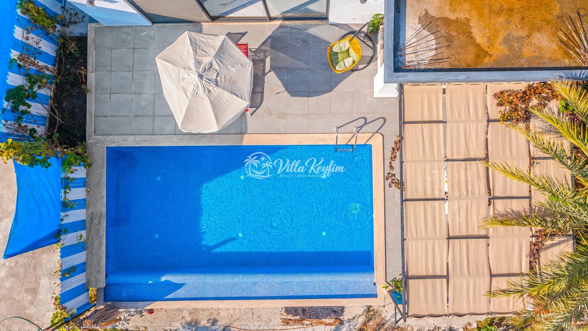 Villa Bozo 1 — 16