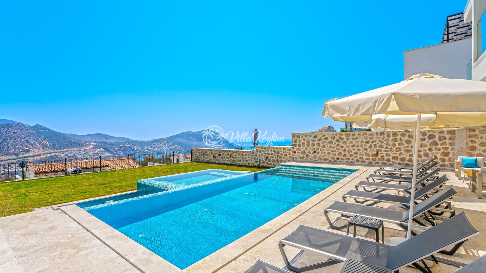 Villa Lion — 12