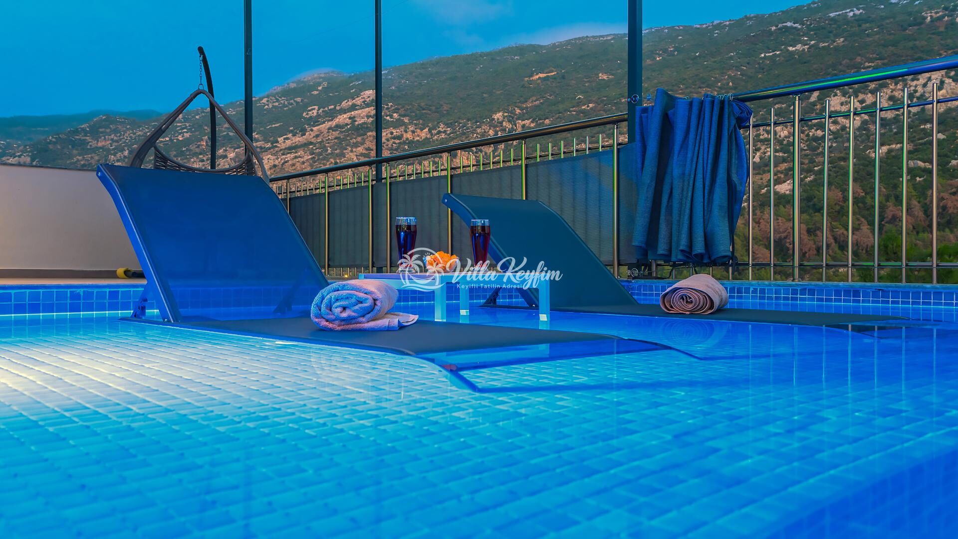 Villa Bozo 2 — 25