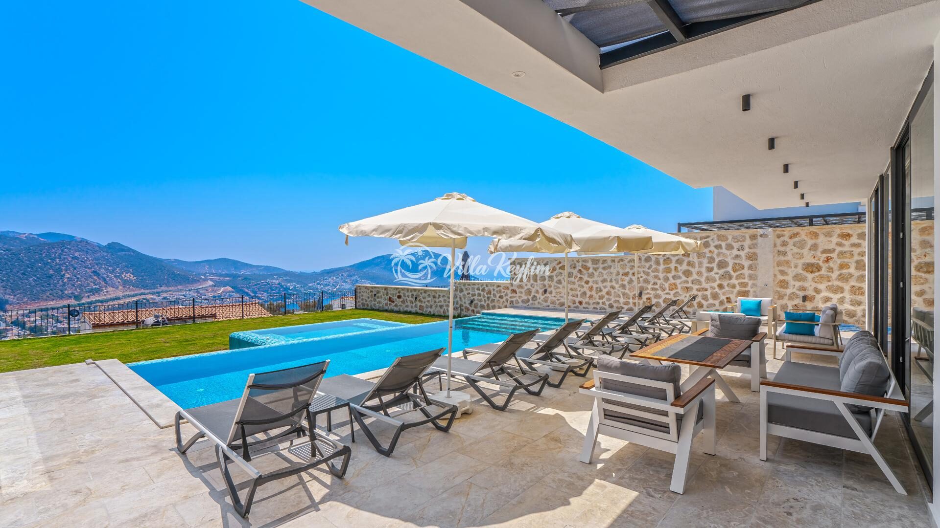 Villa Lion — 39