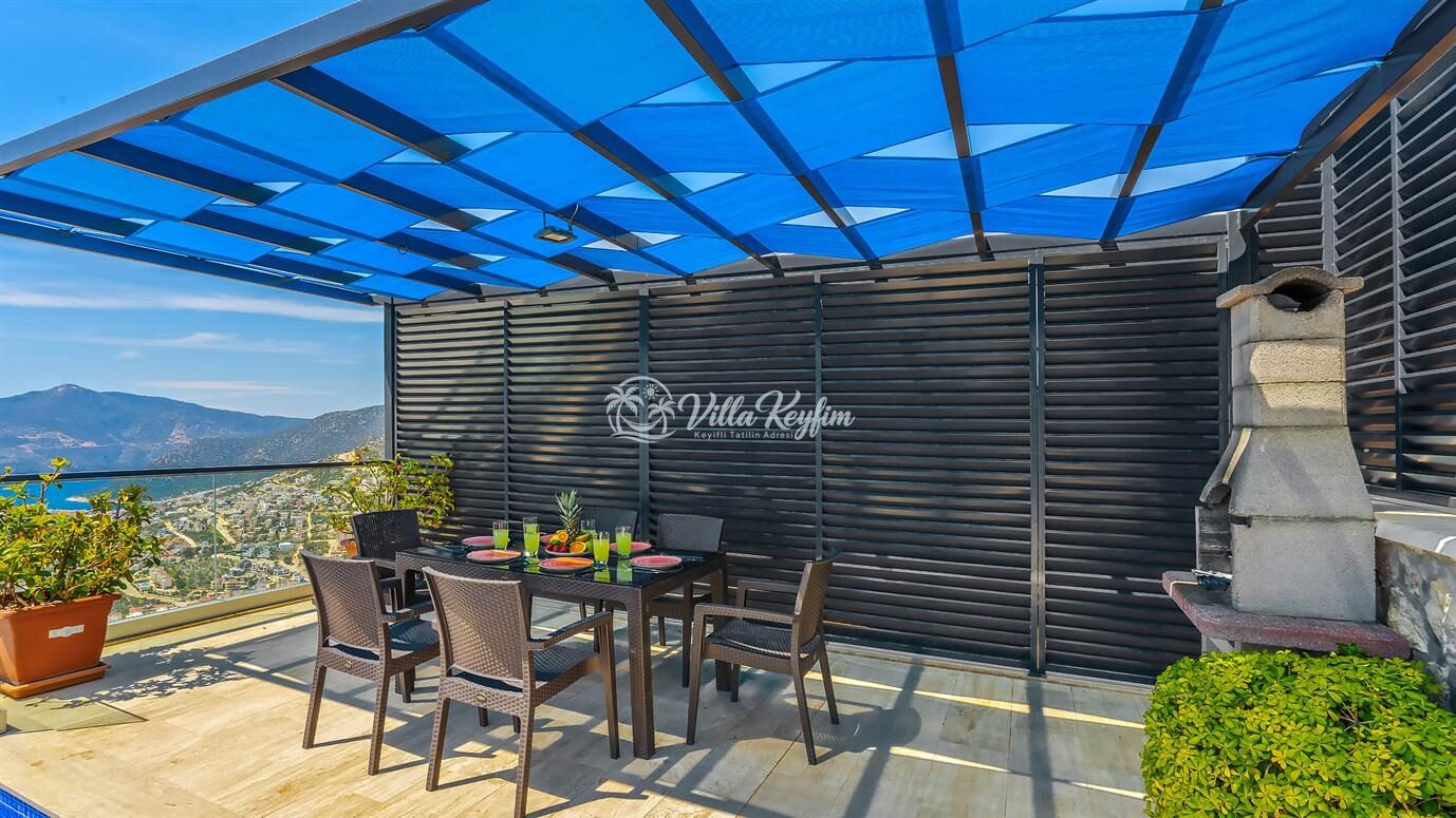 Villa Royal — 18
