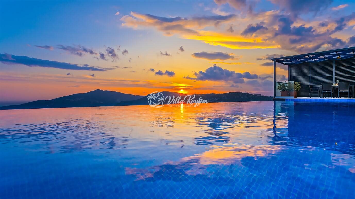 Villa Royal — 28