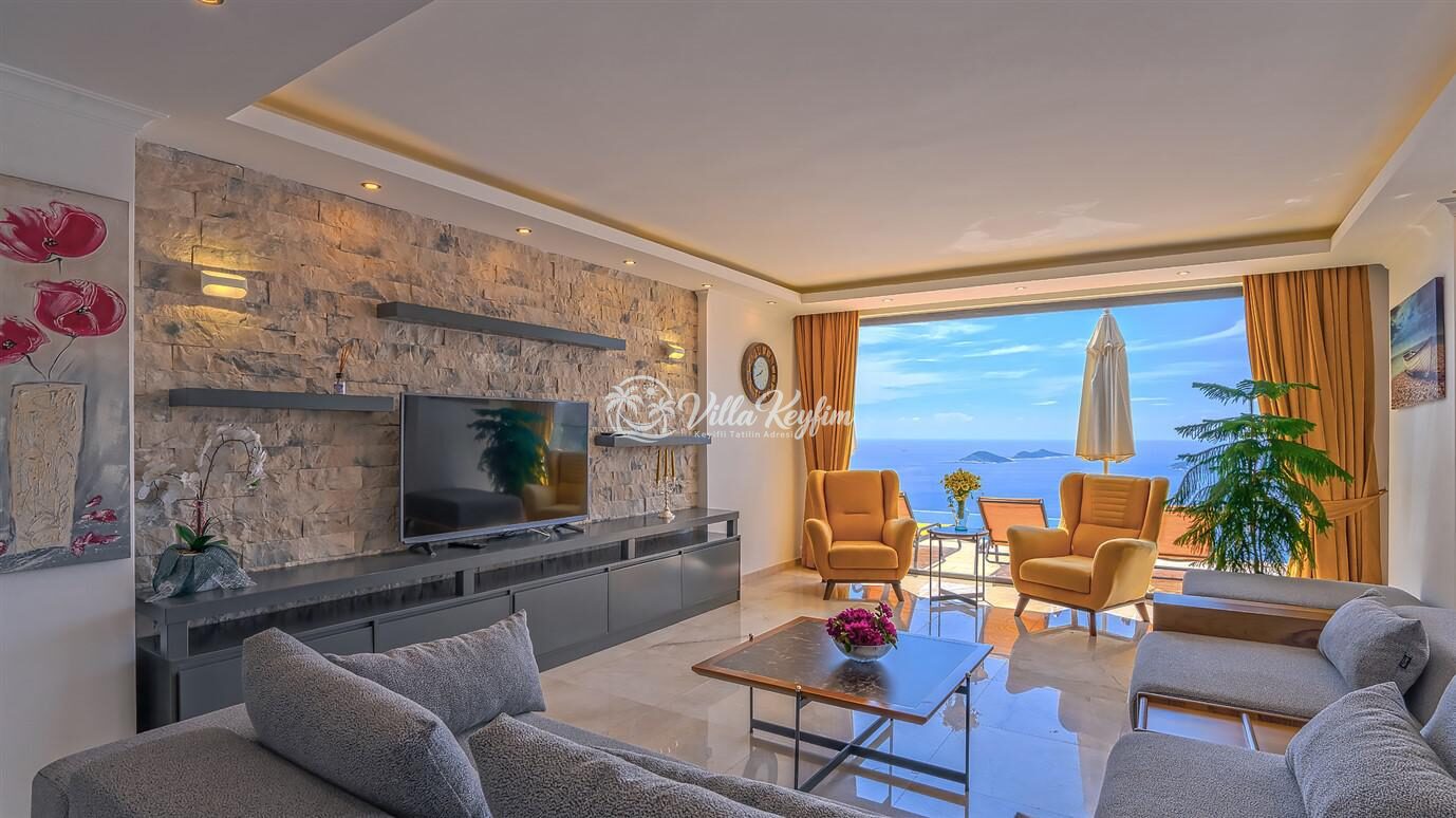 Villa Royal — 34