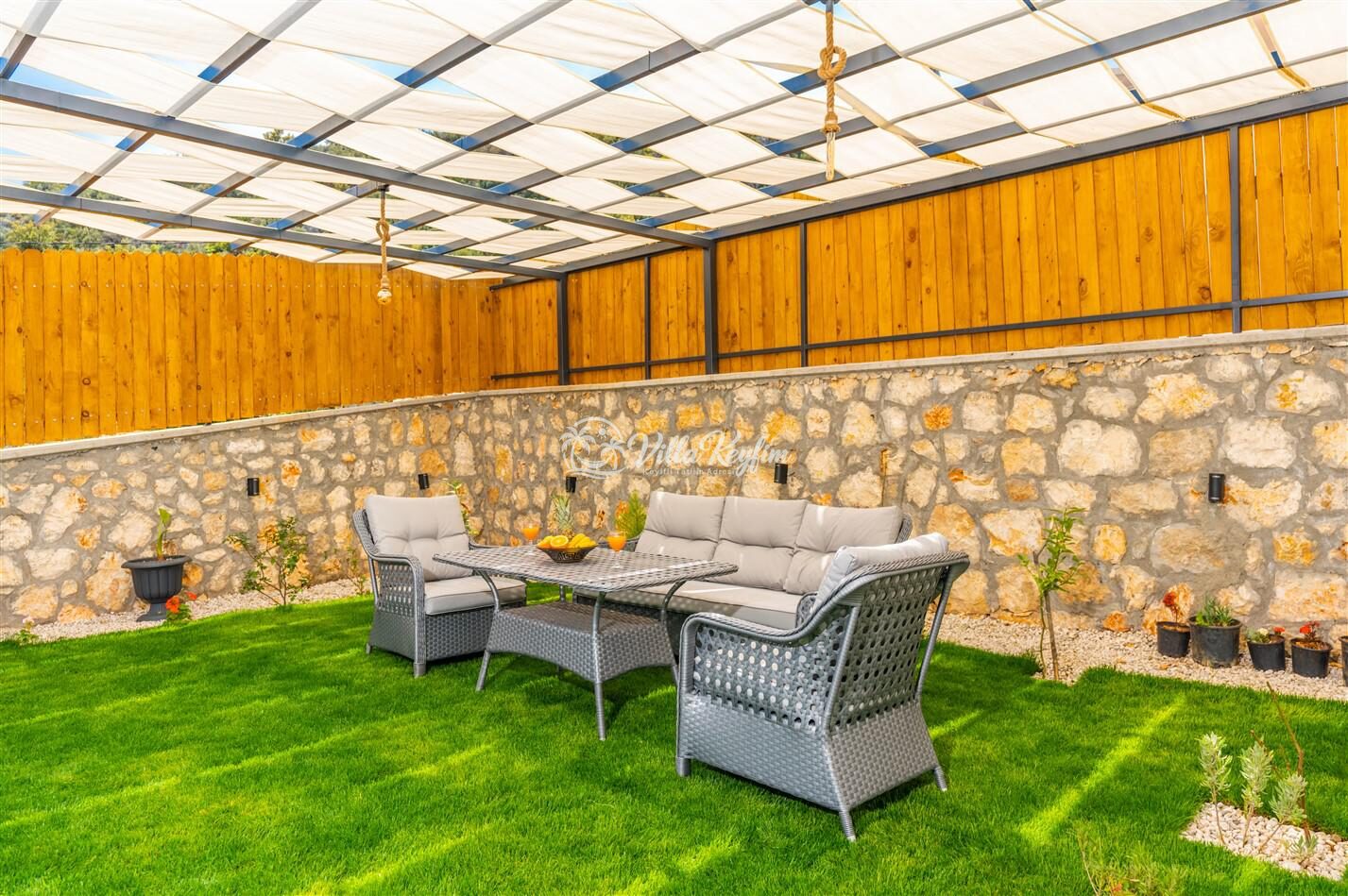 Villa Mister — 23