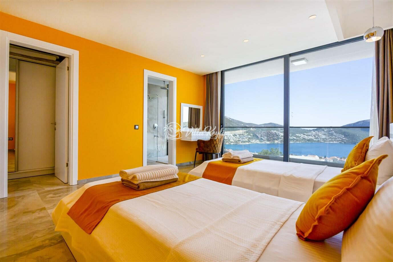 Villa Tigra — 43