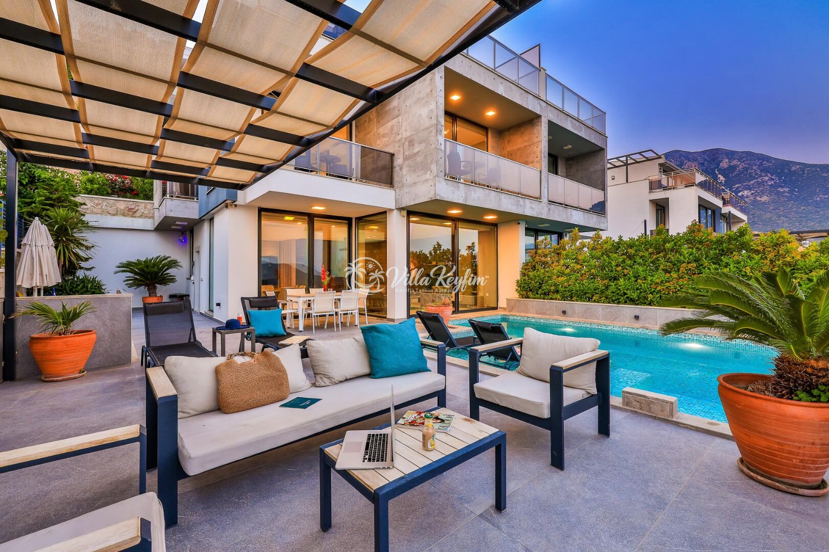 Villa Hecky Extra — 4