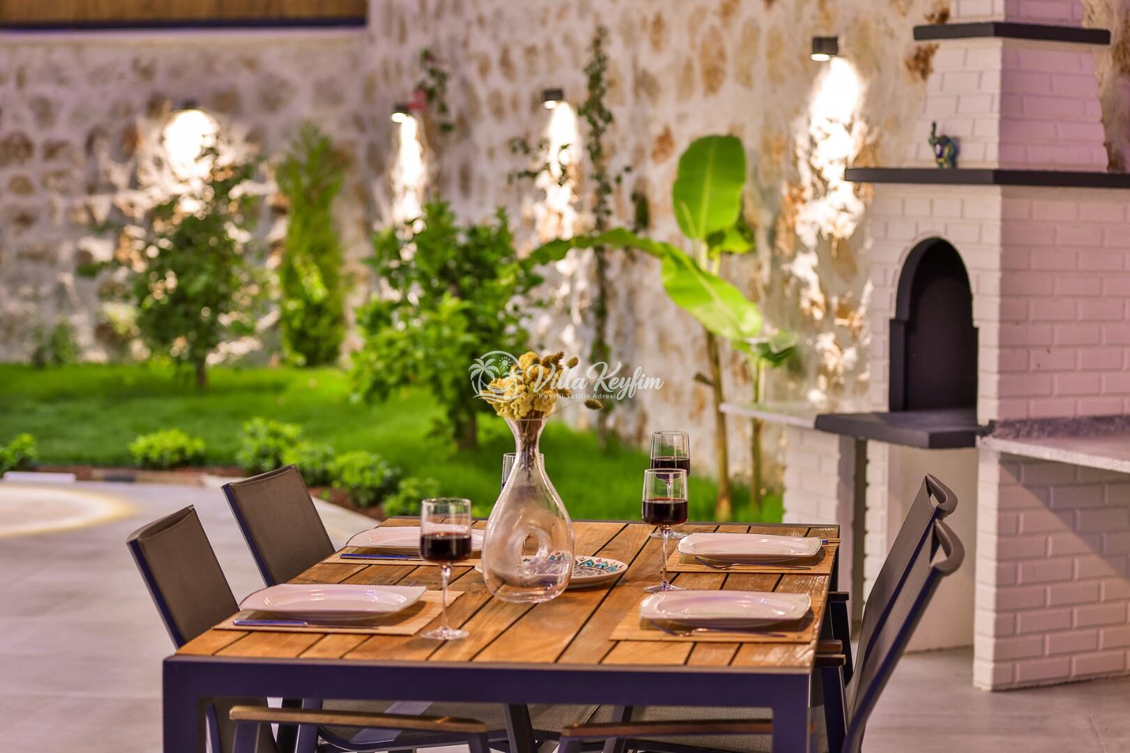 Villa Fi Manor — 26