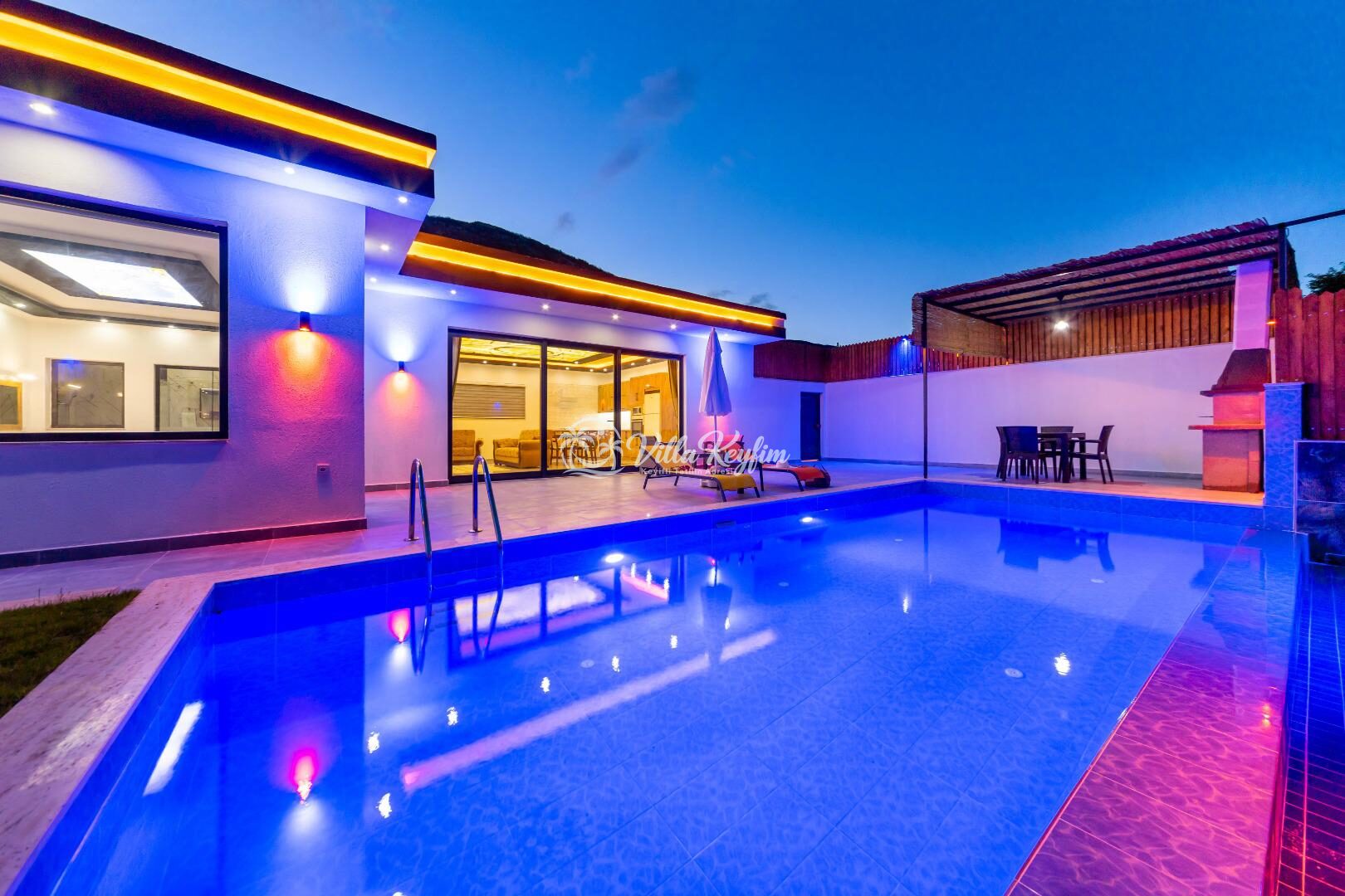 Villa Cika 5 — 25