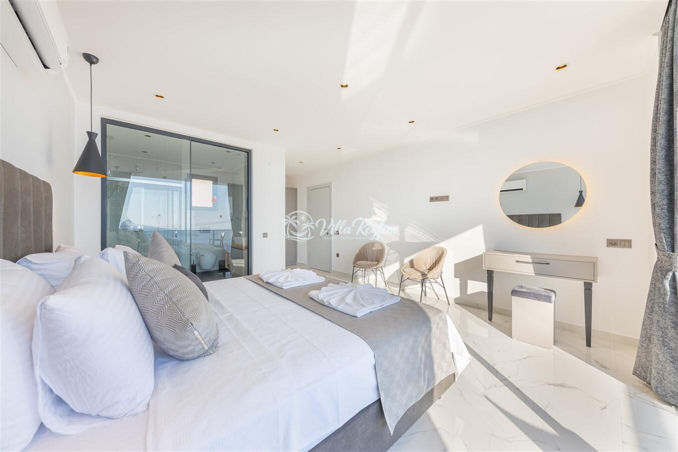 Villa Royal Falcon — 44