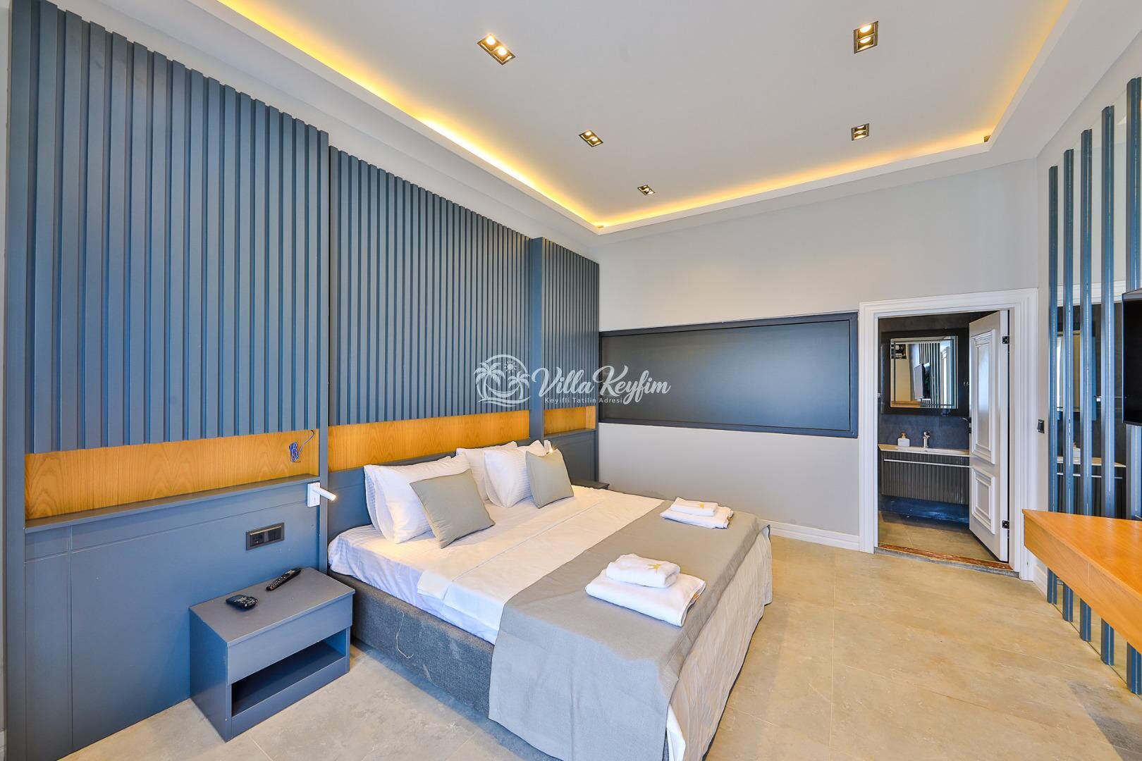 Villa Royal Life — 117