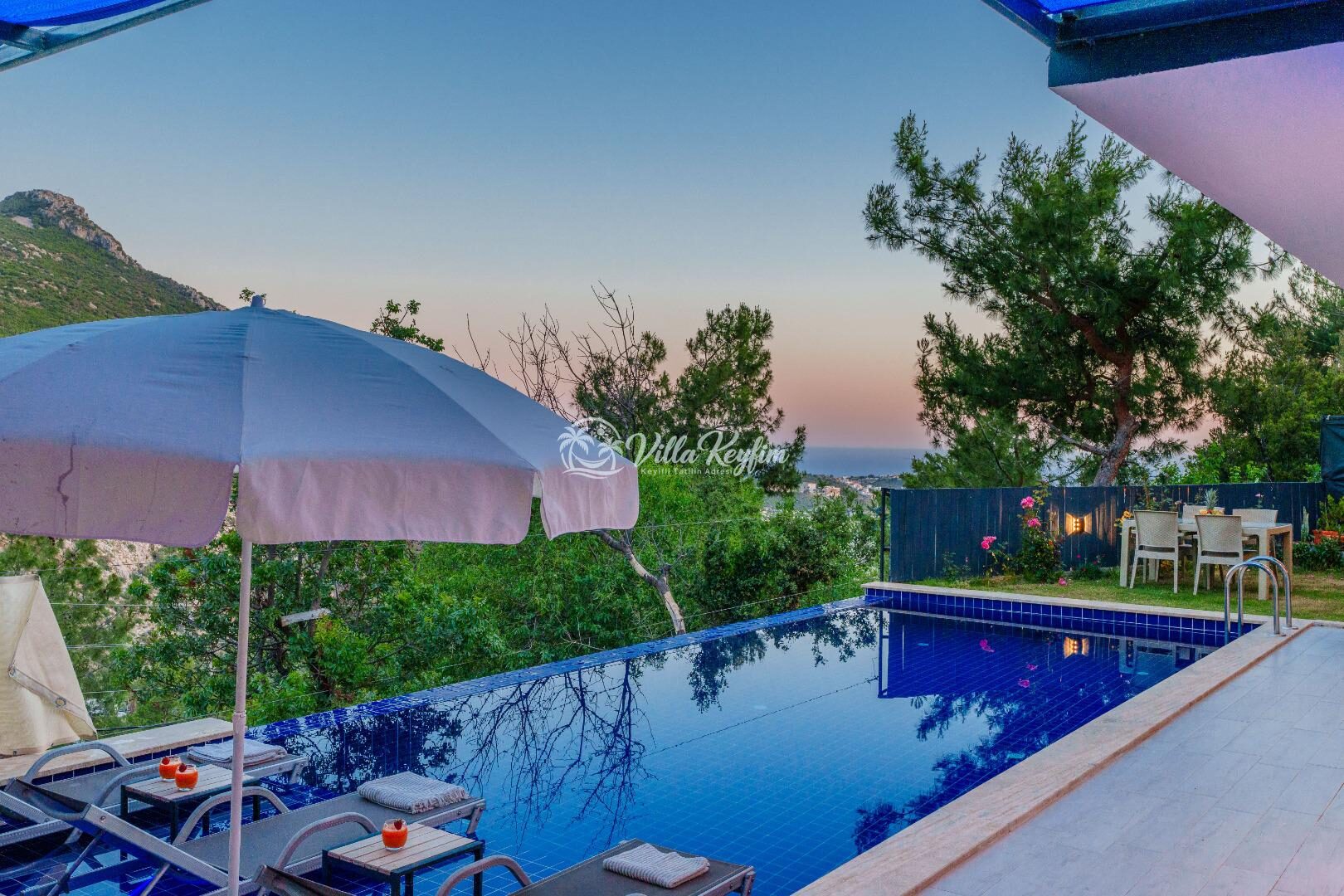 Villa Emek — 30