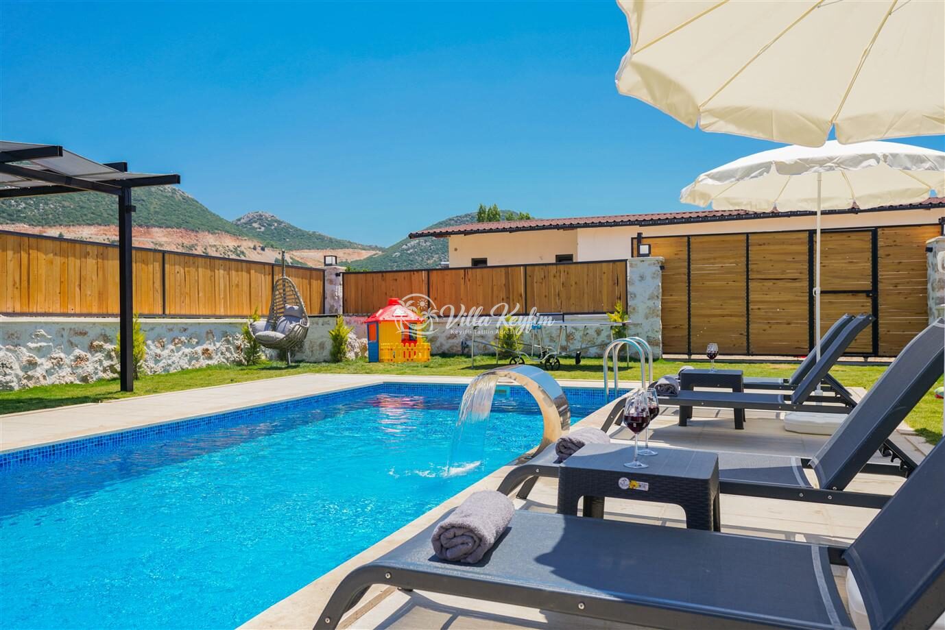Villa Aslan Bezirgan — 17