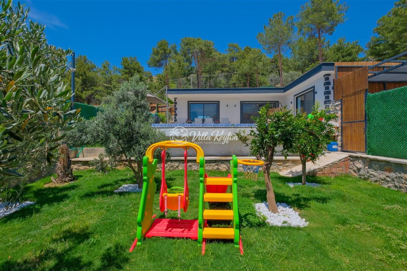 Villa Mira Trio 2 — 25