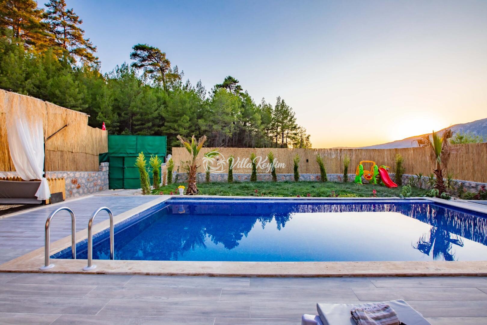 Villa Sunflower — 13