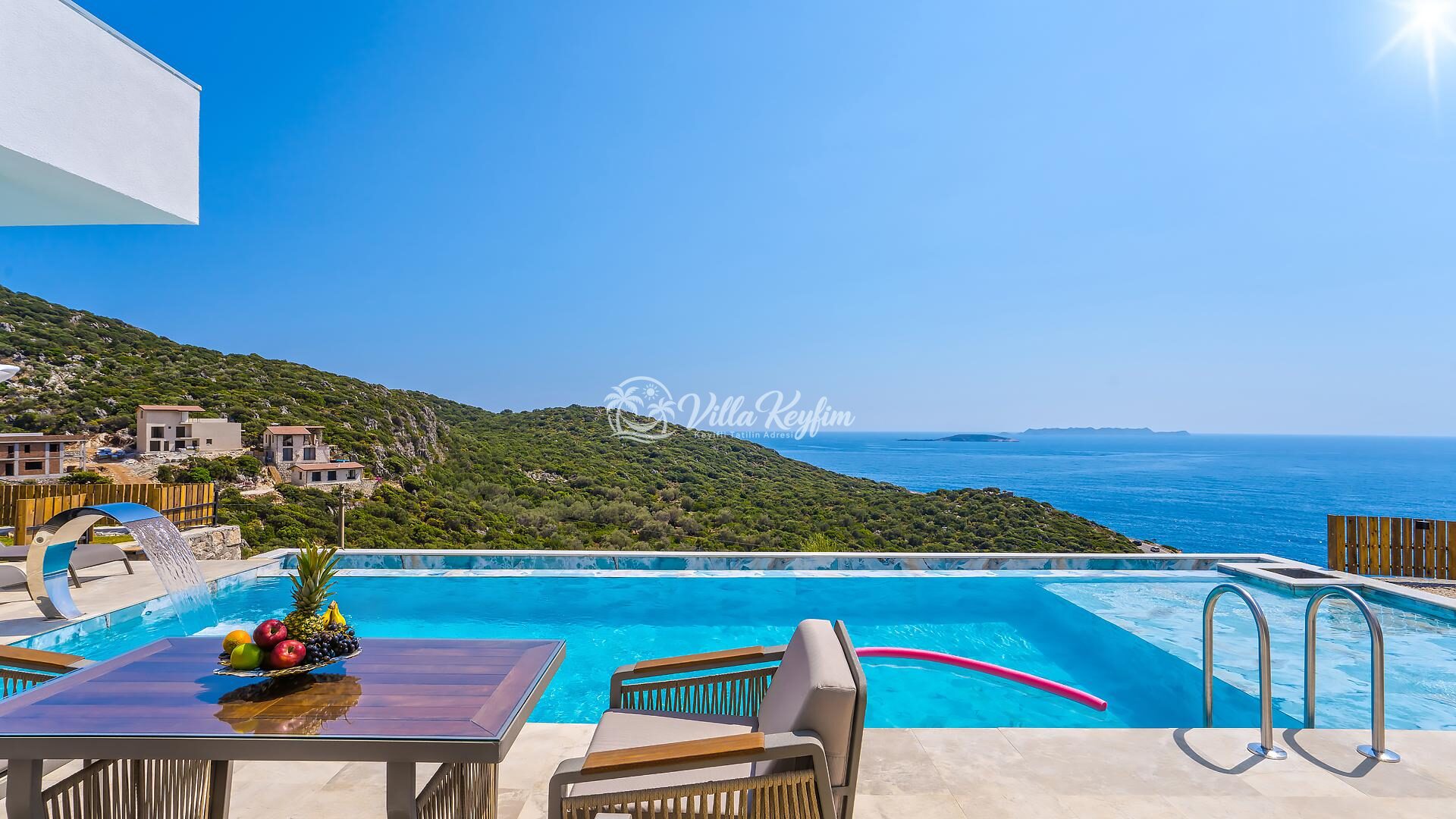 Villa Nevra — 15