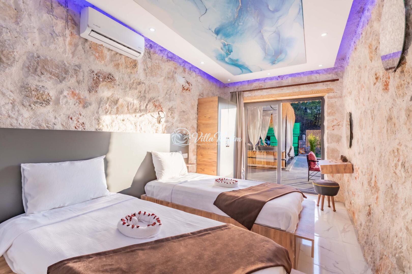 Villa Sunflower — 48