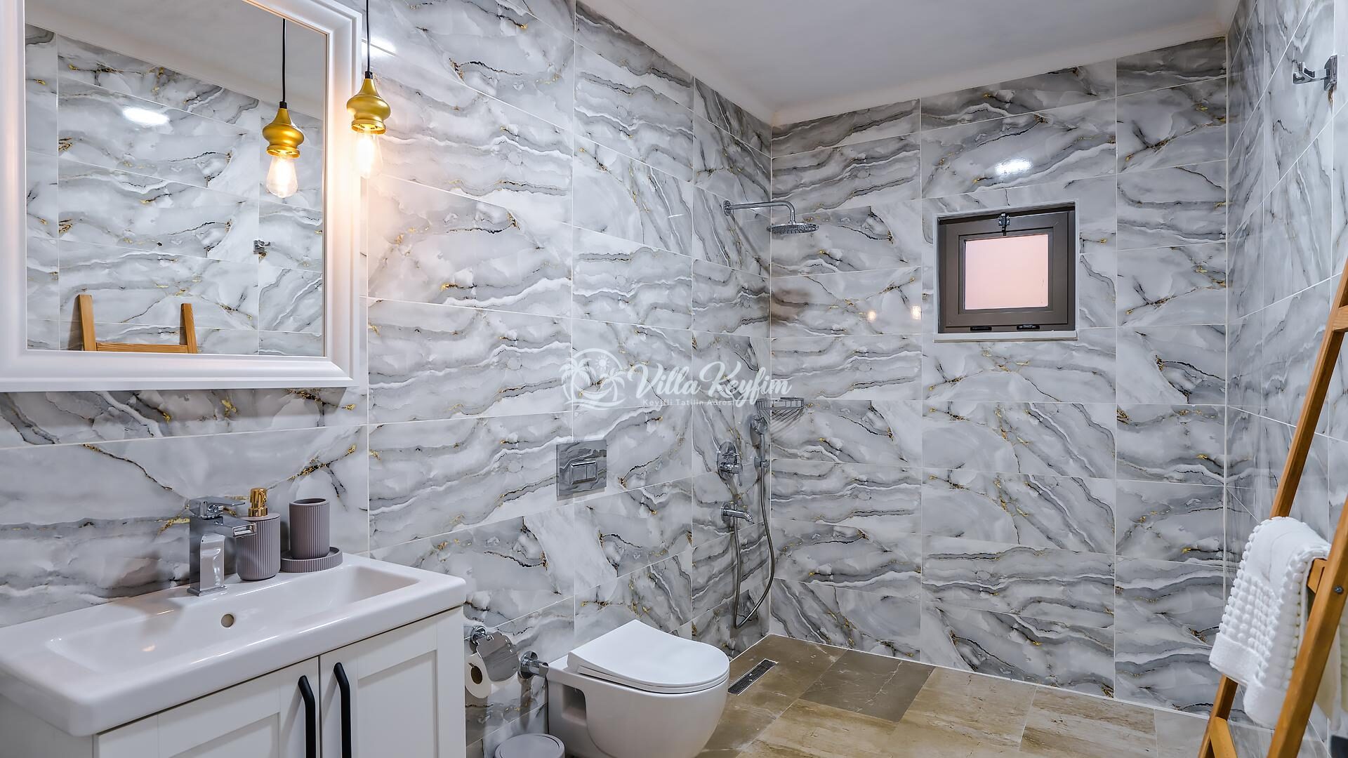 Villa Nevra — 70