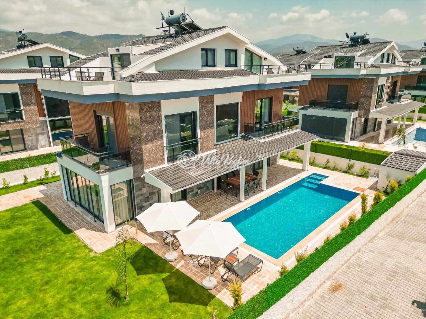 Villa Galaksi Dünya 3 — 2