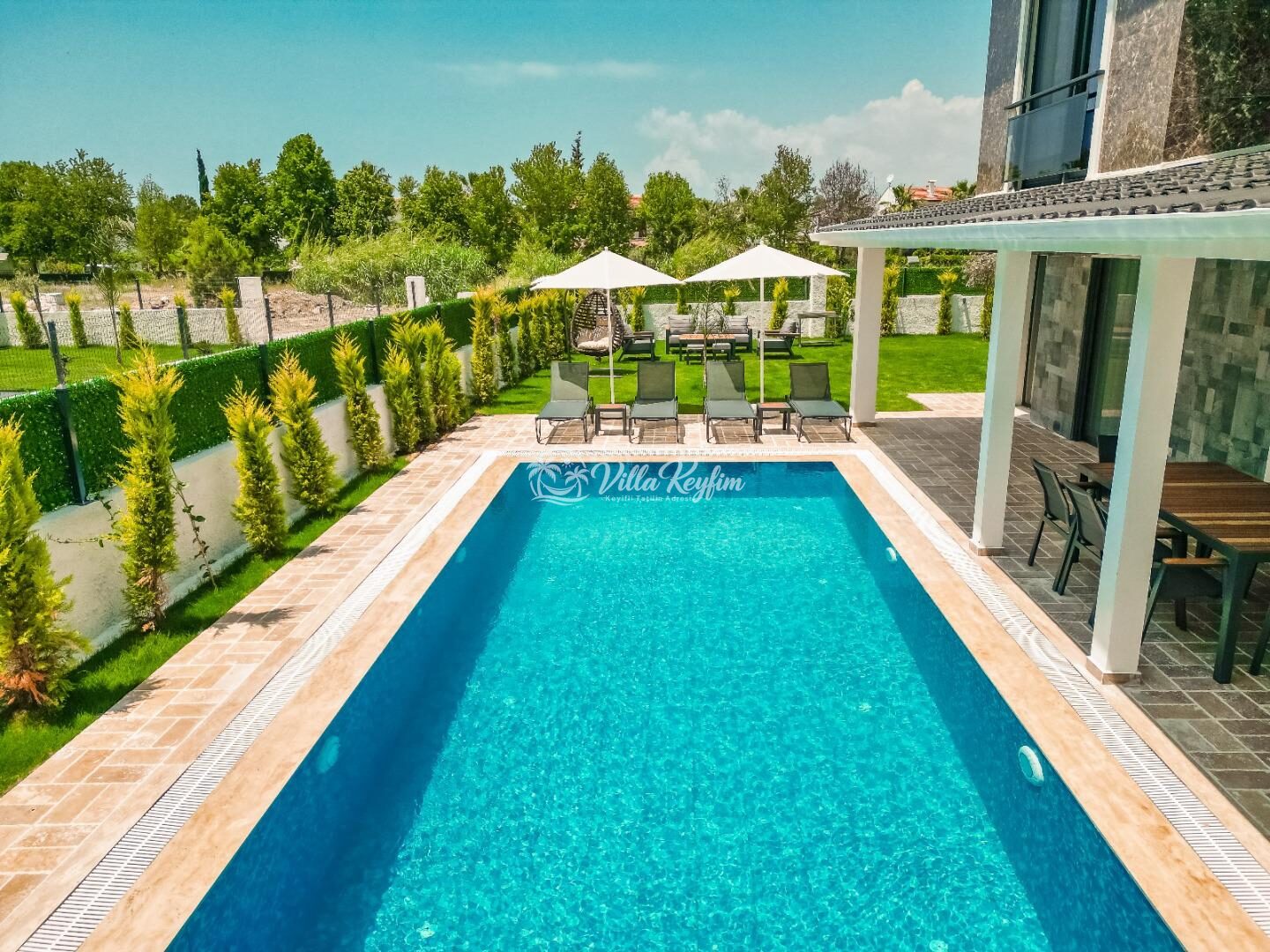 Villa Galaksi Dünya 3 — 4