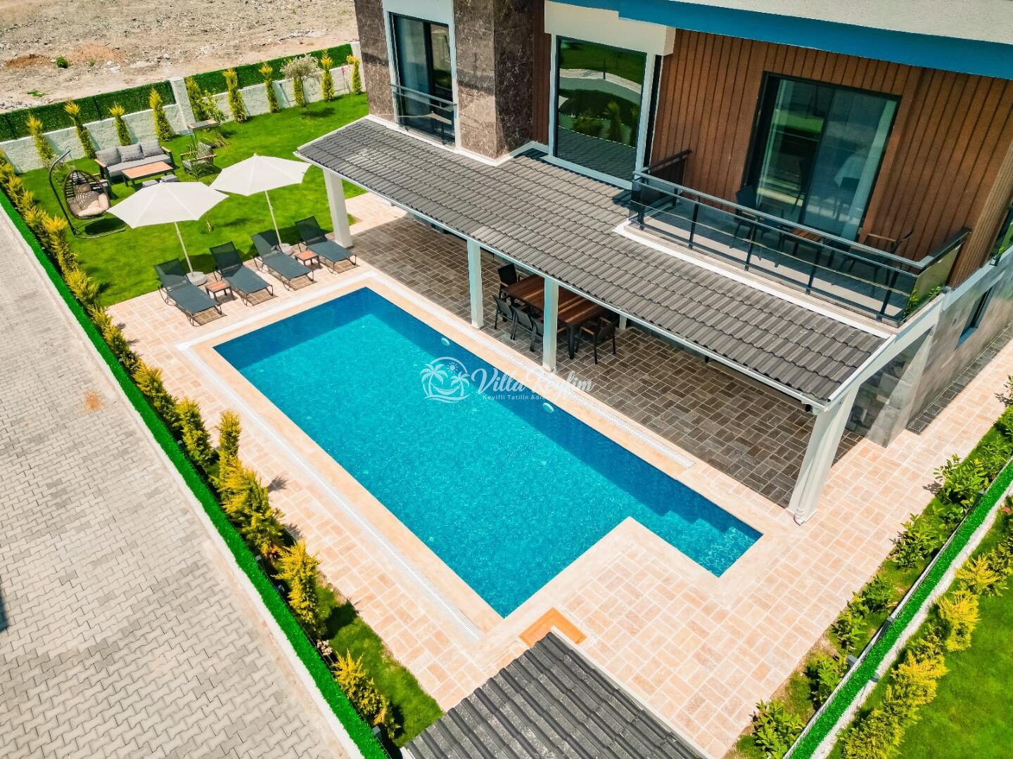 Villa Galaksi Mars 1 — 5