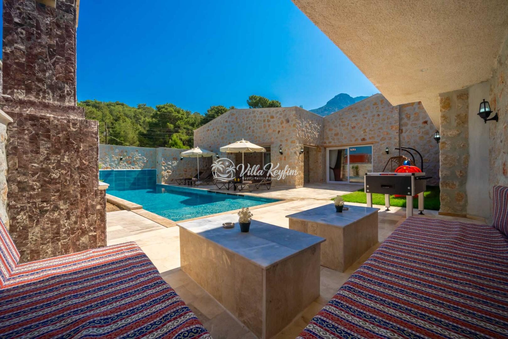 Villa Zeyn 6 — 23