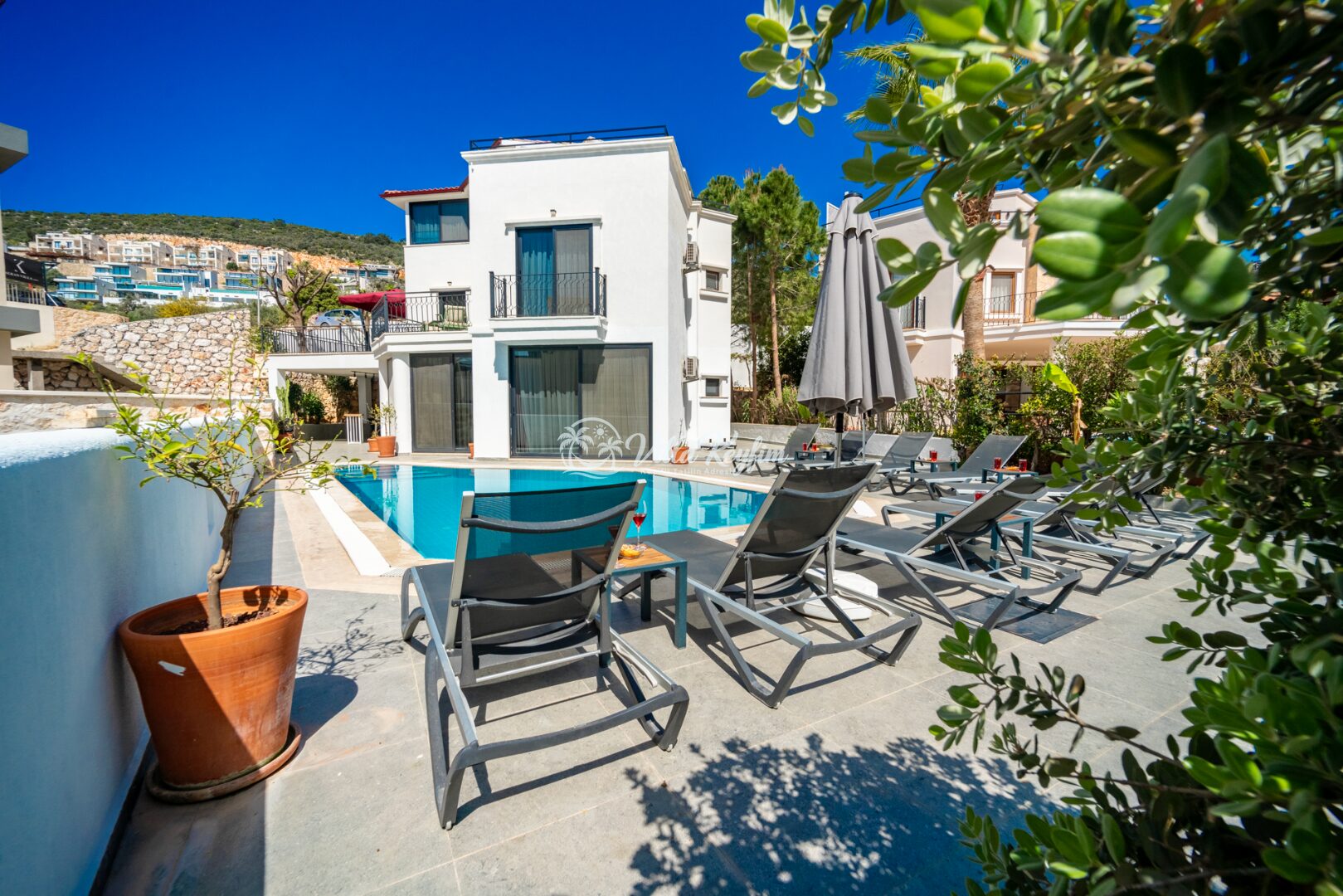 Villa Fey — 1