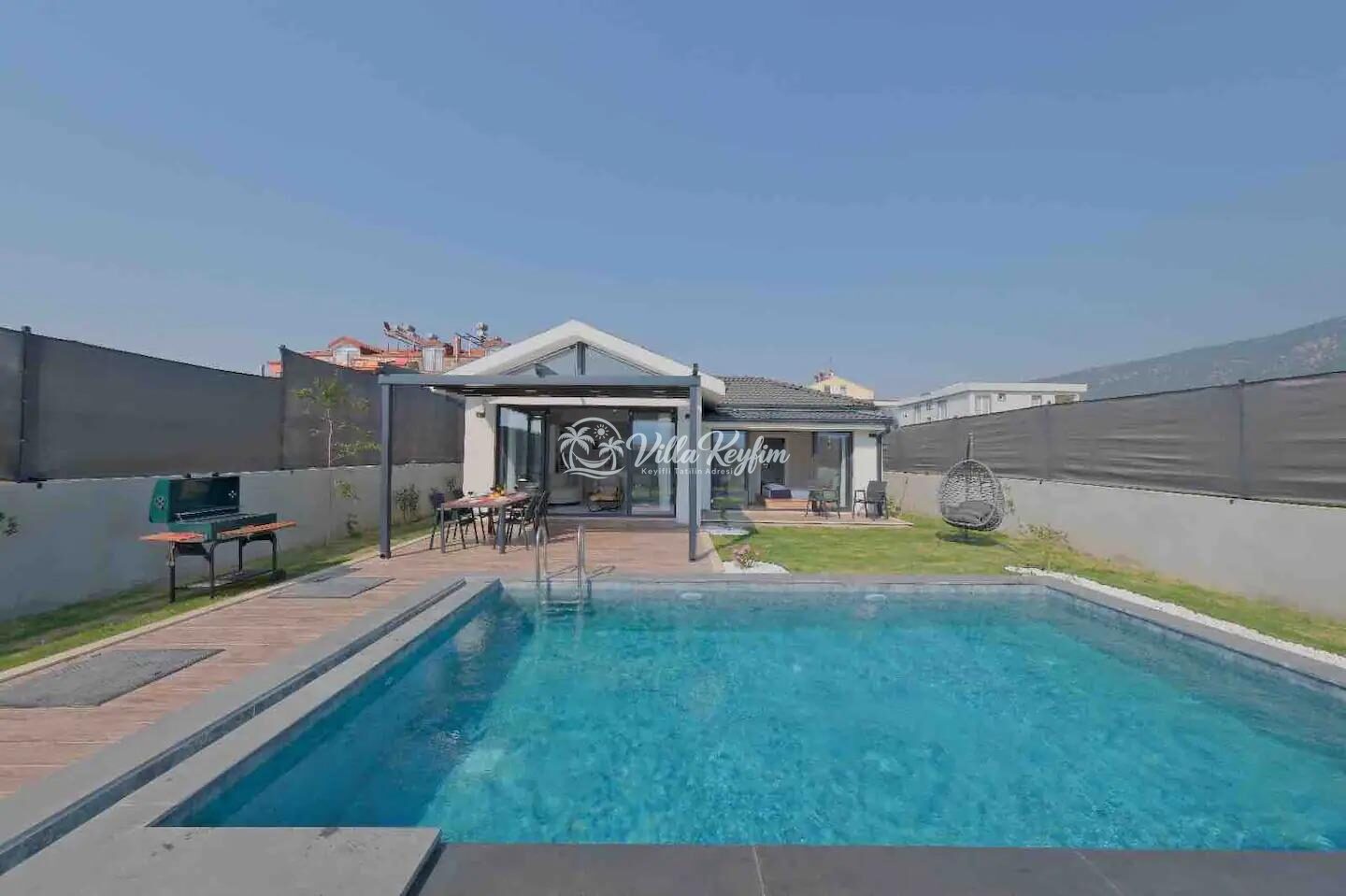 Villa Arel House — 8