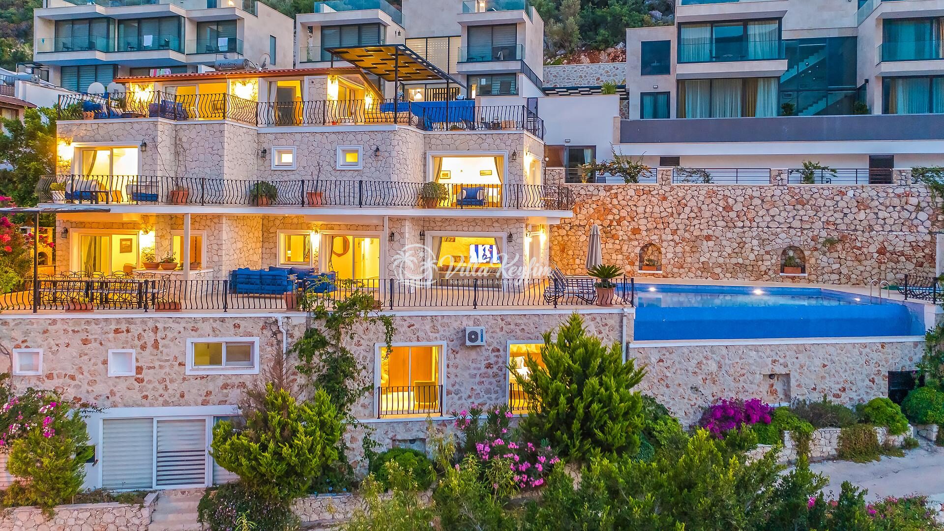 Villa Mavna — 3
