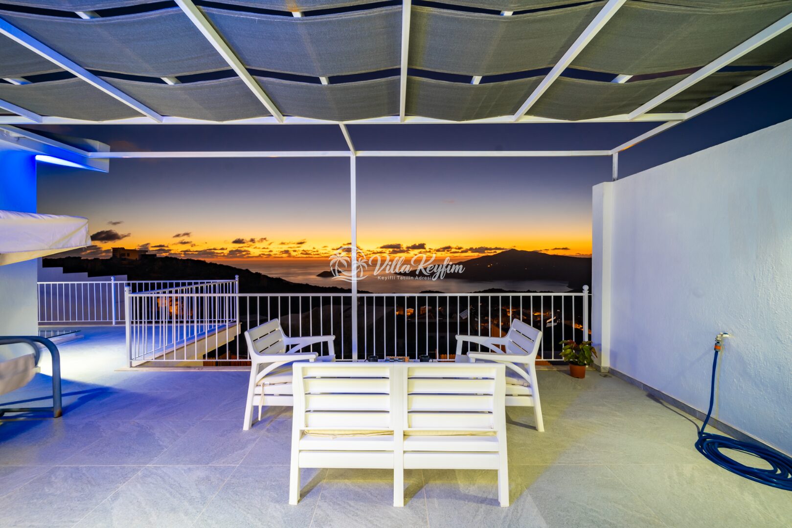 Villa Glorya — 53