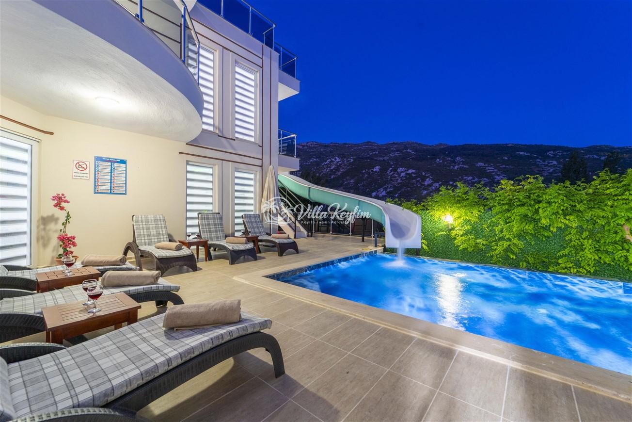 Villa Disney 2 — 29