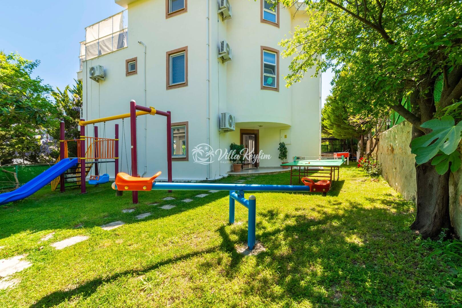 Villa Disney 3 — 27