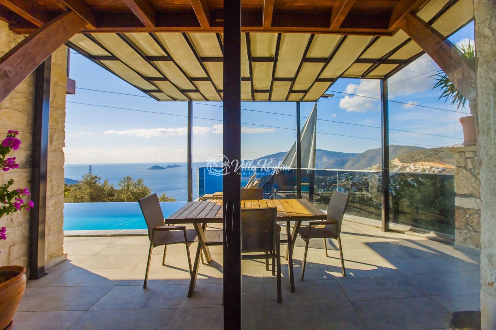 Villa Blue Vista — 8