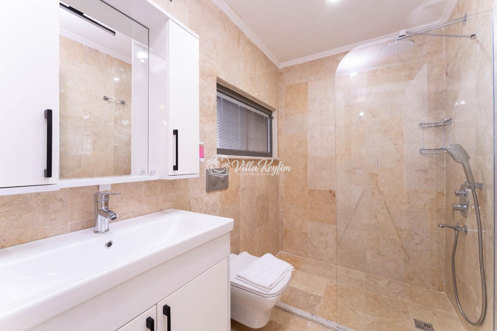 Villa Grand Emora 1 — 80