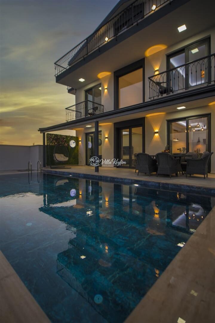 Villa Malibu — 9