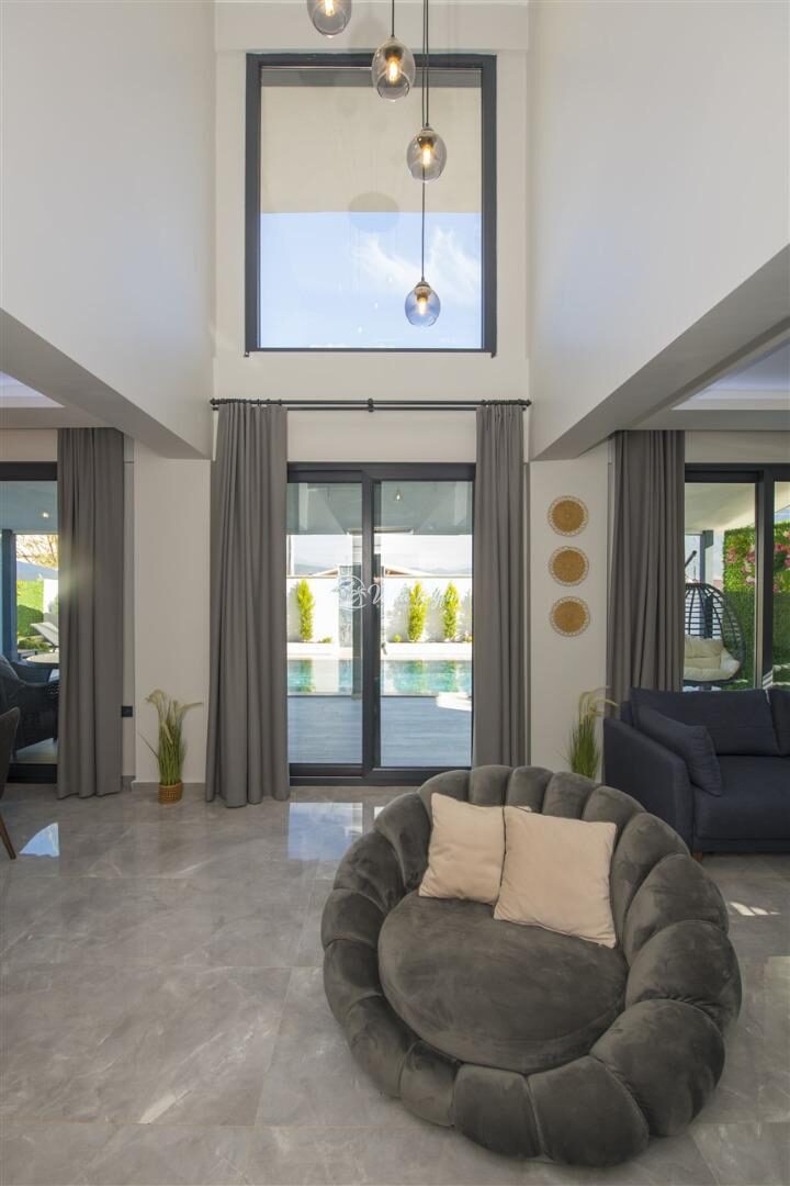 Villa Malibu — 29