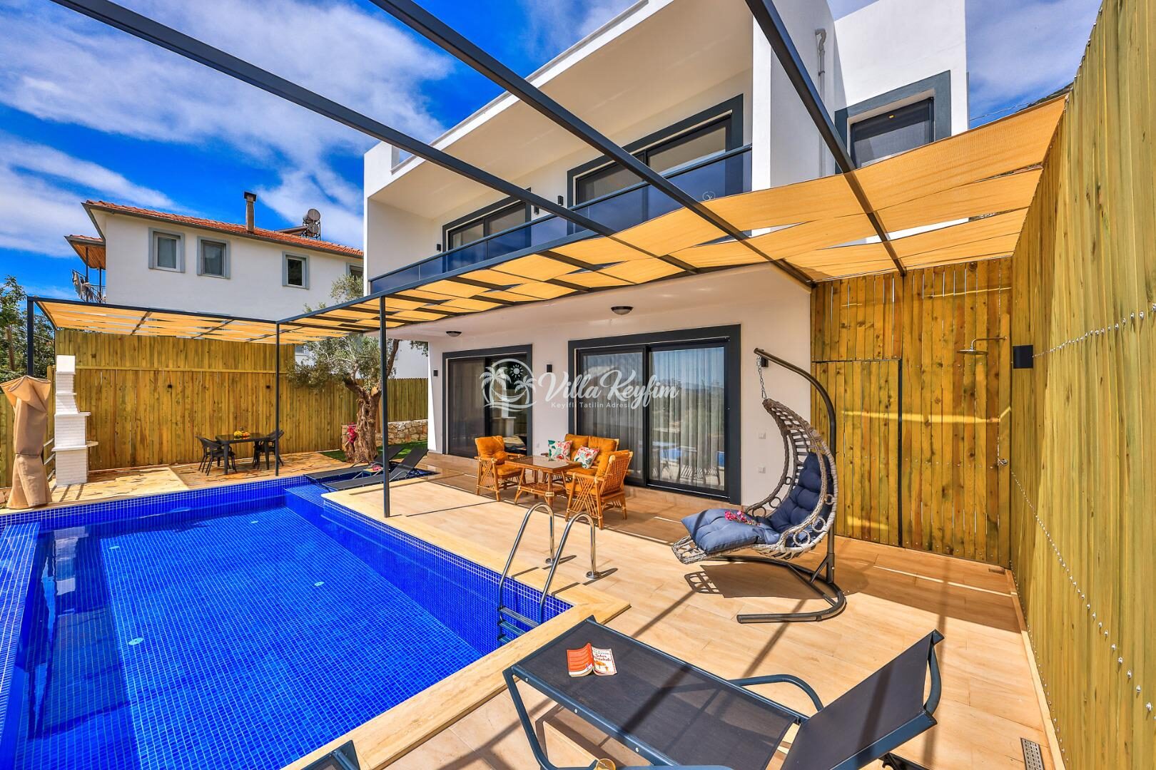 Villa Albedo Blue — 4